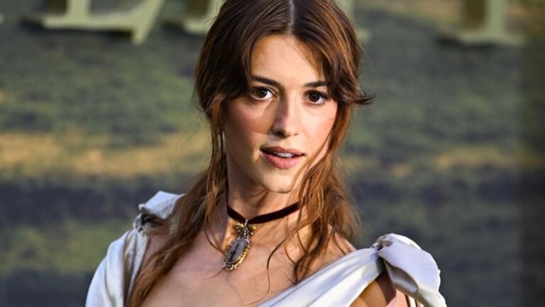Daisy Edgar-Jones Relates to Her Sense and Sensibility Role