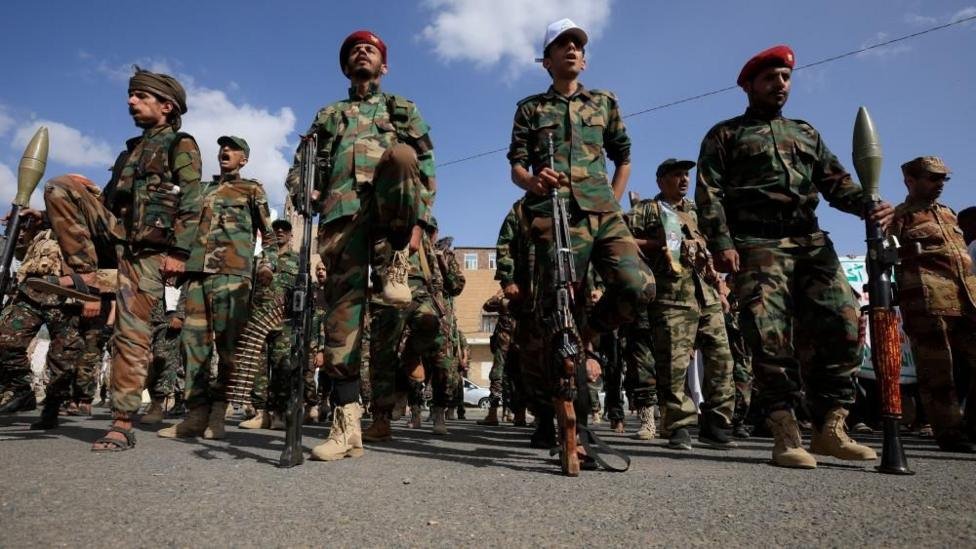 Houthis Secure Strategic Red Sea Island Amid Major Yemen Offensive