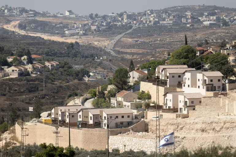 Israel Offers Cash to Firms Facing Settlement Trade Bans