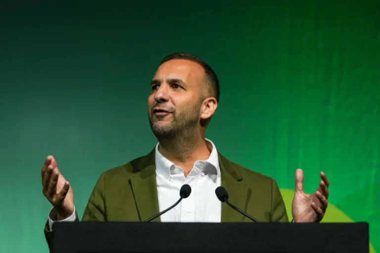 UK Green Party Leader Seeks Structural Reforms Following Zionism
