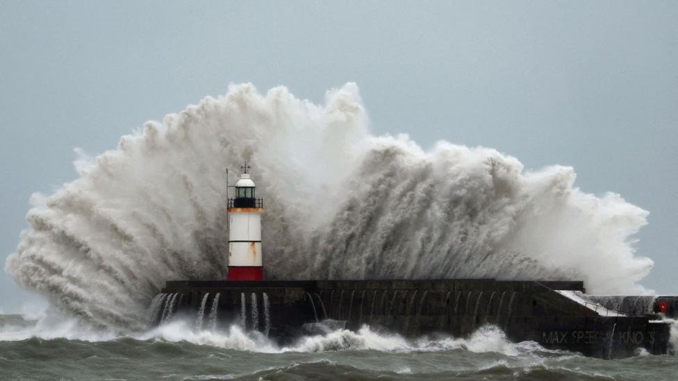 Storm Austen Batters Southern UK as Storm Boelo Approaches