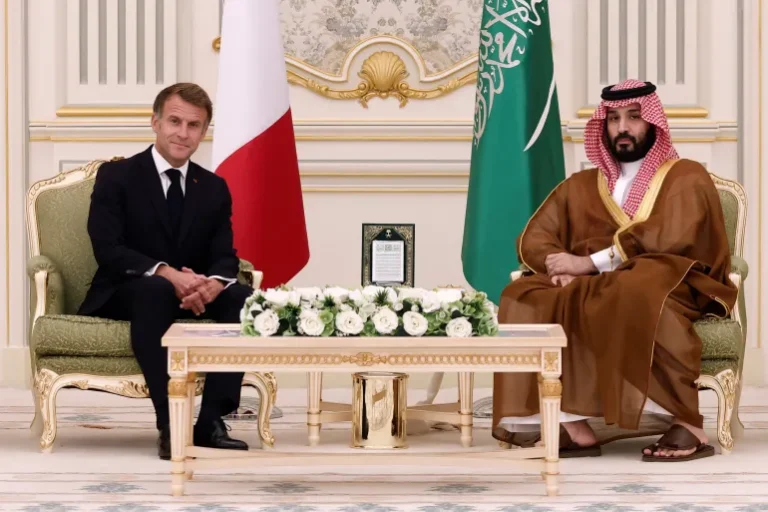 Macron Makes Surprise Saudi Visit to Secure Diesel Supplies