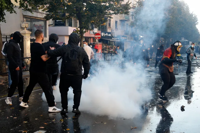 Albanian Students Clash With Police During Education Ministry Protest