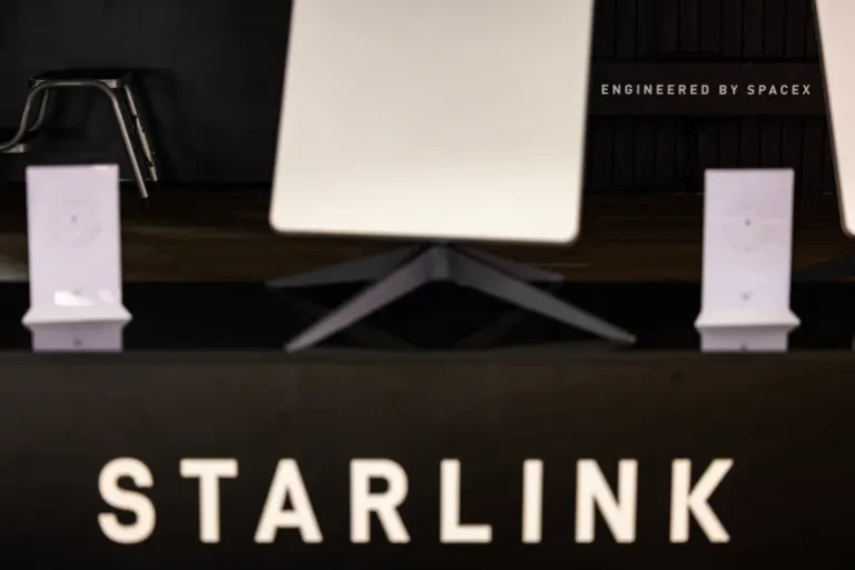Trump Credits Musk With Restoring Ukraine’s Starlink Access