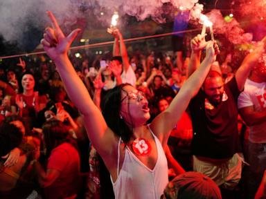 Lula Defeats Bolsonaro to Win Fourth Term as Brazil President